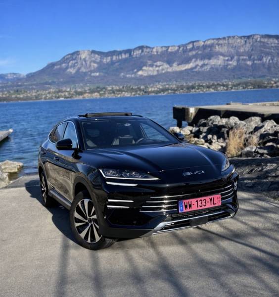 BYD Seal U 2025 proche d'Annecy en Haute-Savoie