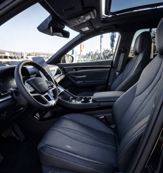 BYD Seal U 2025 proche d'Annecy en Haute-Savoie