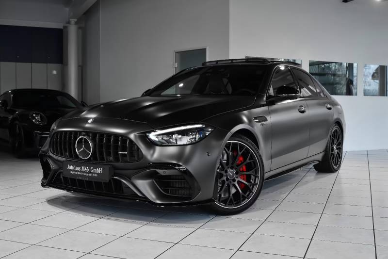 Mercedes-Benz C63 S AMG disponible sous 10 jours proche de Chambéry en Savoie