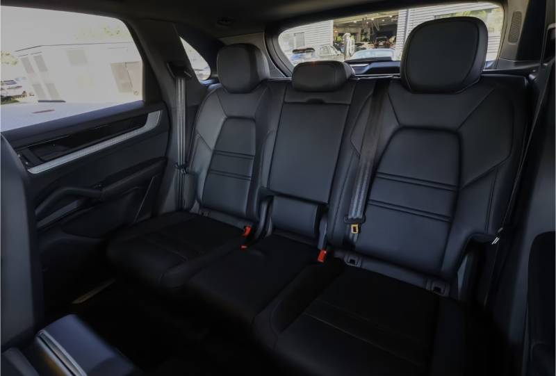 Porsche Cayenne S hybride disponible sous 10 jours proche d'Annecy en Haute-Savoie