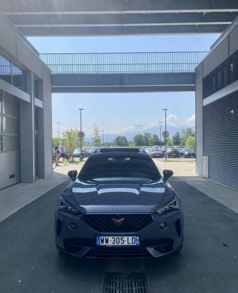 ACHETEZ CUPRA FORMENTOR VZ Hybride Essence / Electrique avec boîte automatique
