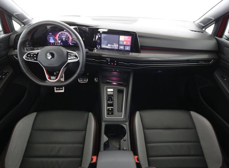 Commander une Volkswagen Golf VIII GTI Clubsport occasion en Auvergne Rhône Alpes et ses alentours