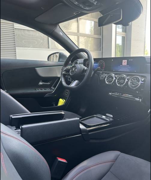 Mercedes-Benz CLA 250 AMG à Lyon en Rhône-Alpes