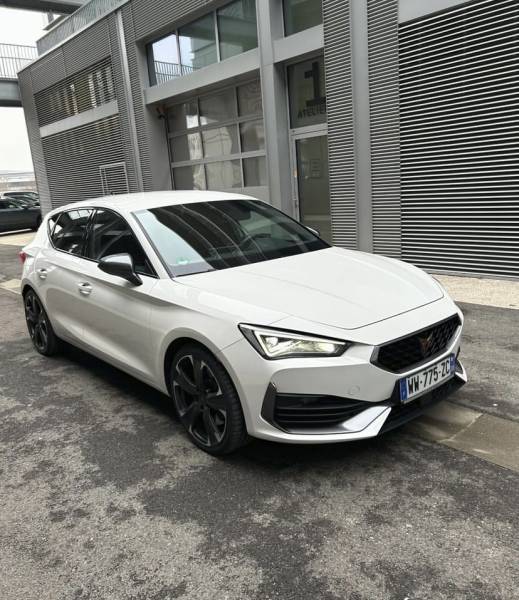Cupra Leon 204 Ch 2021 en Isère