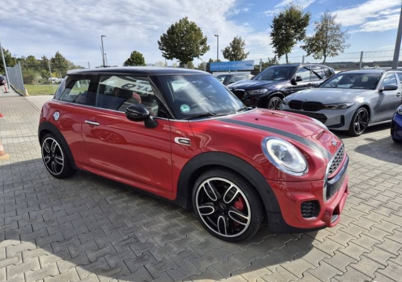 Découvrir un Mini John Cooper Works au Bourget du lac en Savoie