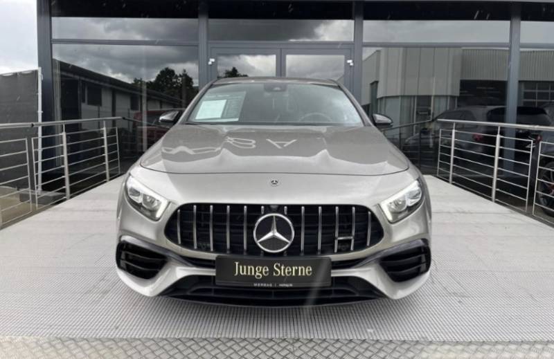 Importer sa Mercedes-Benz A45 AMG 4M