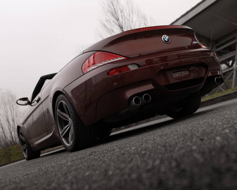 BMW M6 CABRIOLET V10 proche d'Annecy en Haute-Savoie