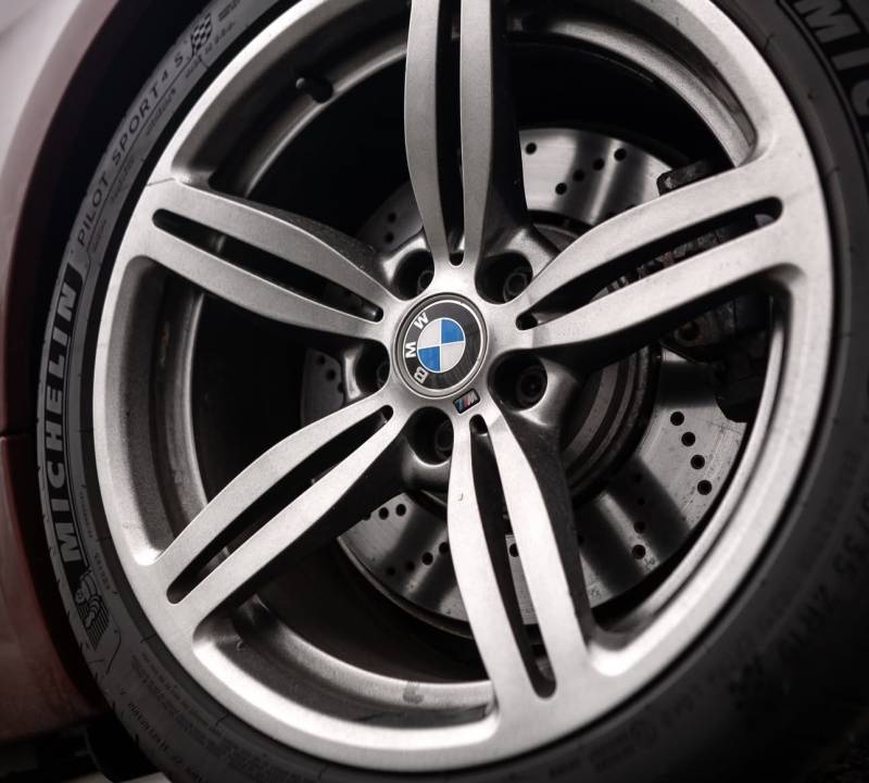 BMW M6 CABRIOLET V10 proche d'Annecy en Haute-Savoie