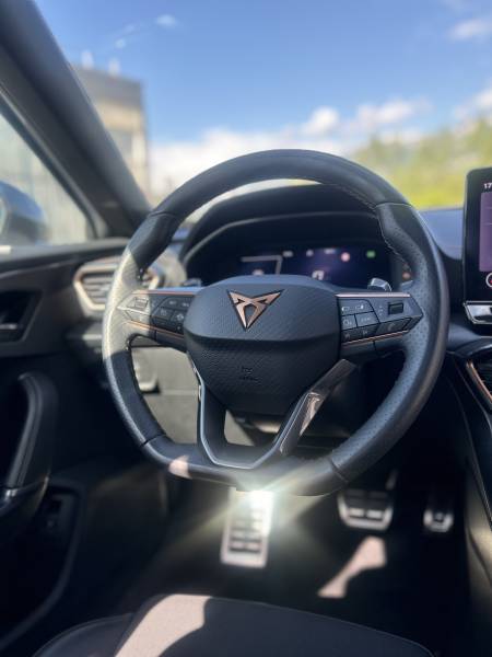 Cupra formentor VZ 245 E-hybride à Chambéry et ses alentours