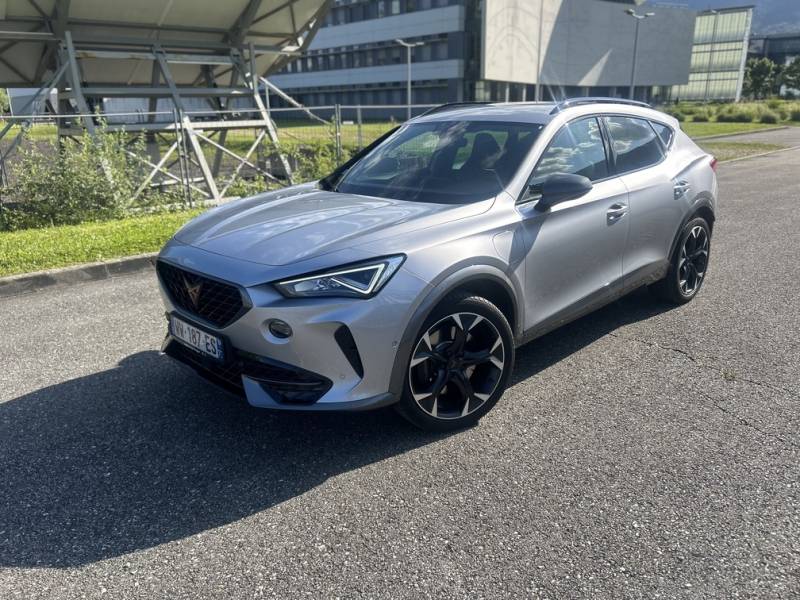 Cupra formentor VZ 245 E-hybride à Chambéry et ses alentours