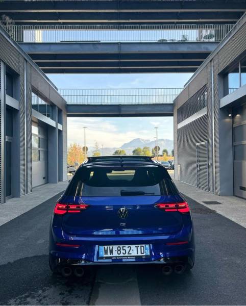 Volkswagen Golf VIII R à Annecy en Haute-Savoie