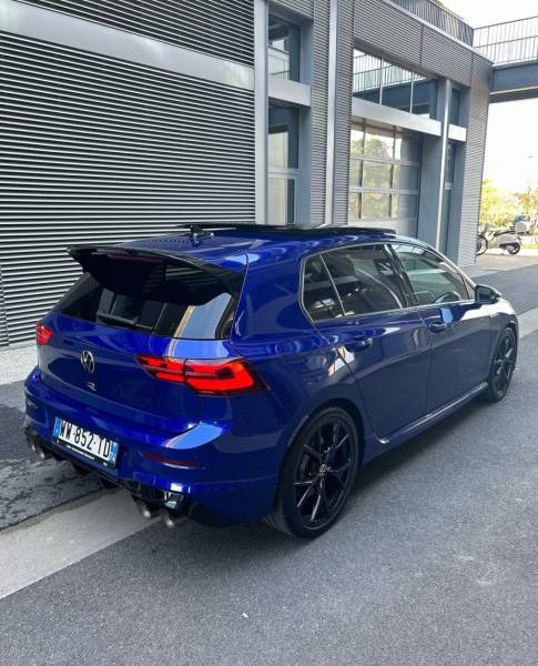 Volkswagen Golf VIII R à Annecy en Haute-Savoie